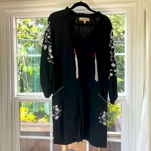 Embroidered tunic dress